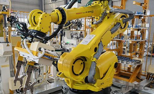 機器人拉帽槍_無人化產線_數據監控_儲存報警